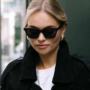 Black Apercu x Charlotte Rose Soeul Sunglasses NEW